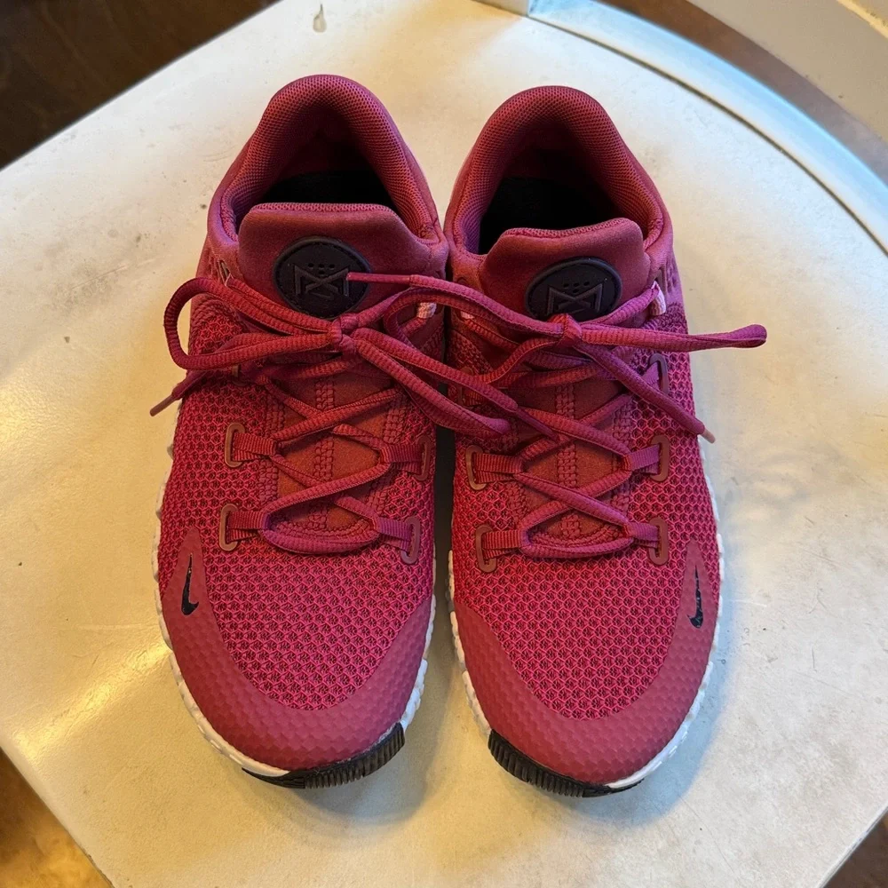 Nike Women's Burgundy and Pink Athletic Shoes - Picture 5 of 9